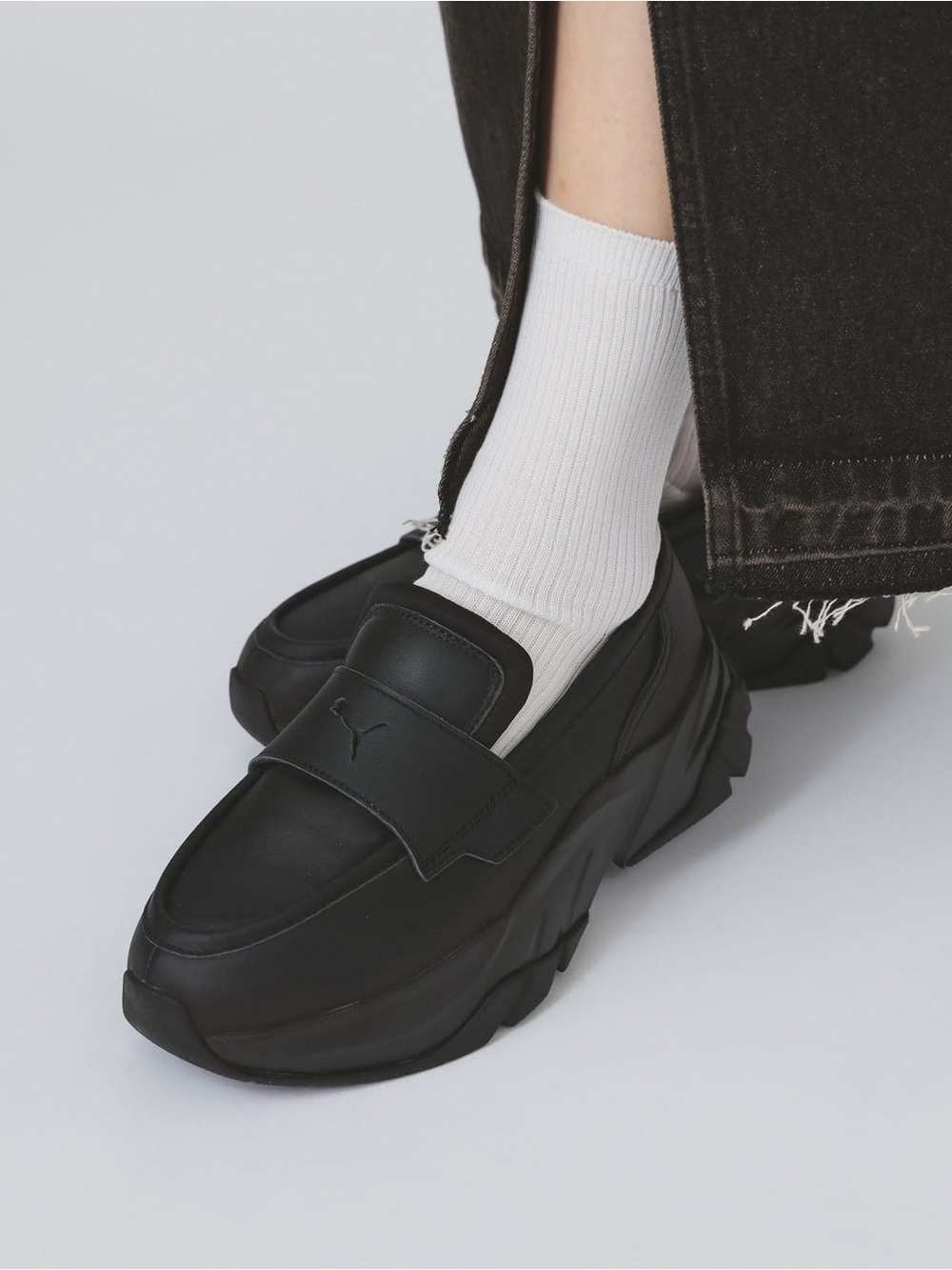 Puma Women's Soafyr Black Leather Loafers - Picture 3 of 14